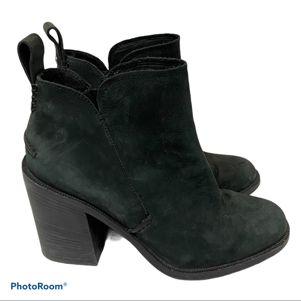 Ugg Black suede Pixley block heel boots ankle - Picture 2 of 8